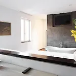 Don Ferrante ホテル 3*