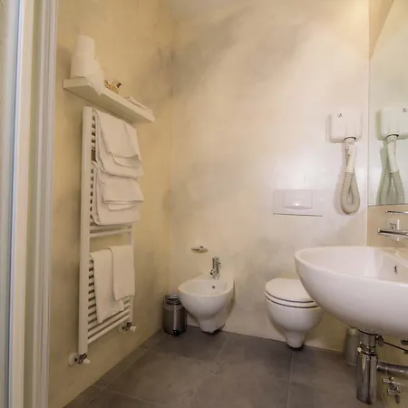 Otel Don Ferrante 3*